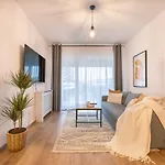 Lakeview Modern Condo-tennis, Parking, Balcony Клуж-Напока
