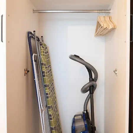 Appartement Lakeview Modern Condo-tennis, Parking, Balcony *