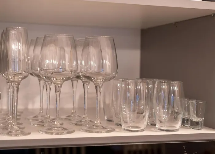 Lakeview Modern Condo-tennis, Parking, Balcony Cluj-Napoca